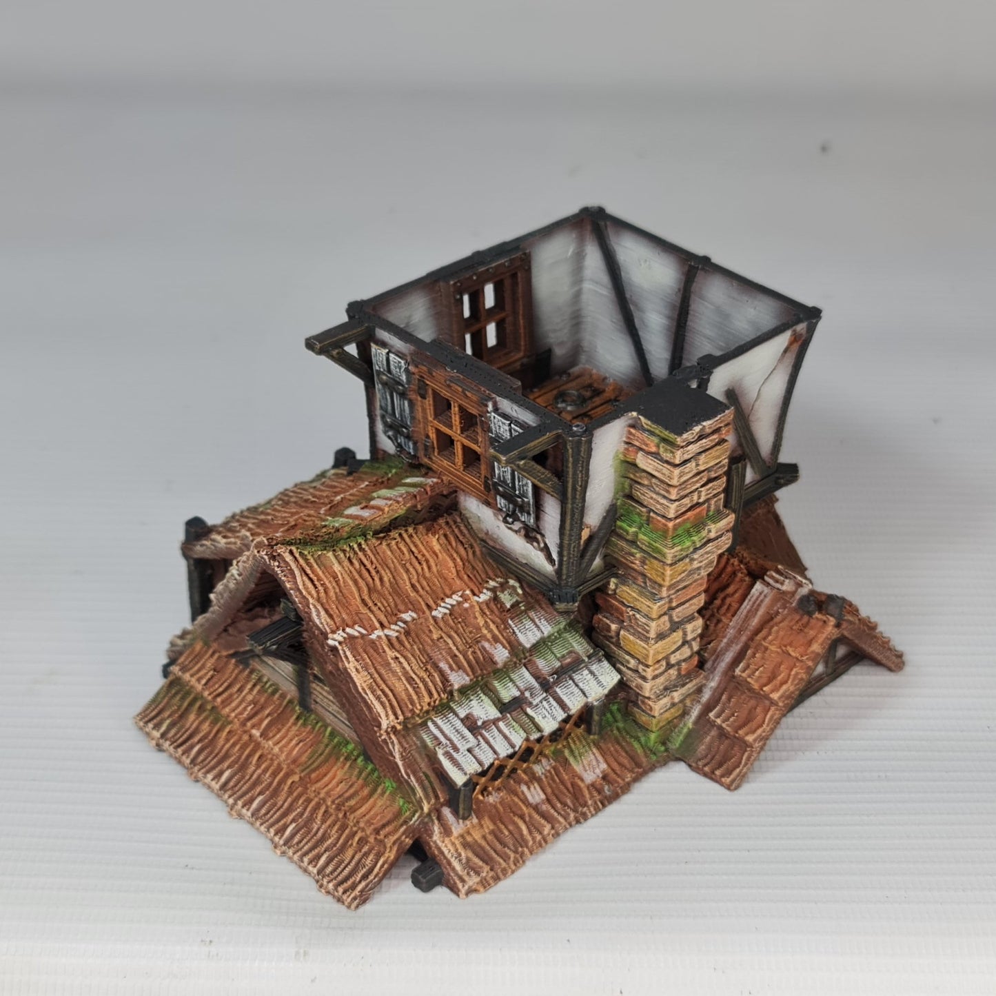 Blackthorn Distillery – Detaljert 3D-printet Fantasy Brenneri for Tabletop Rollespill
